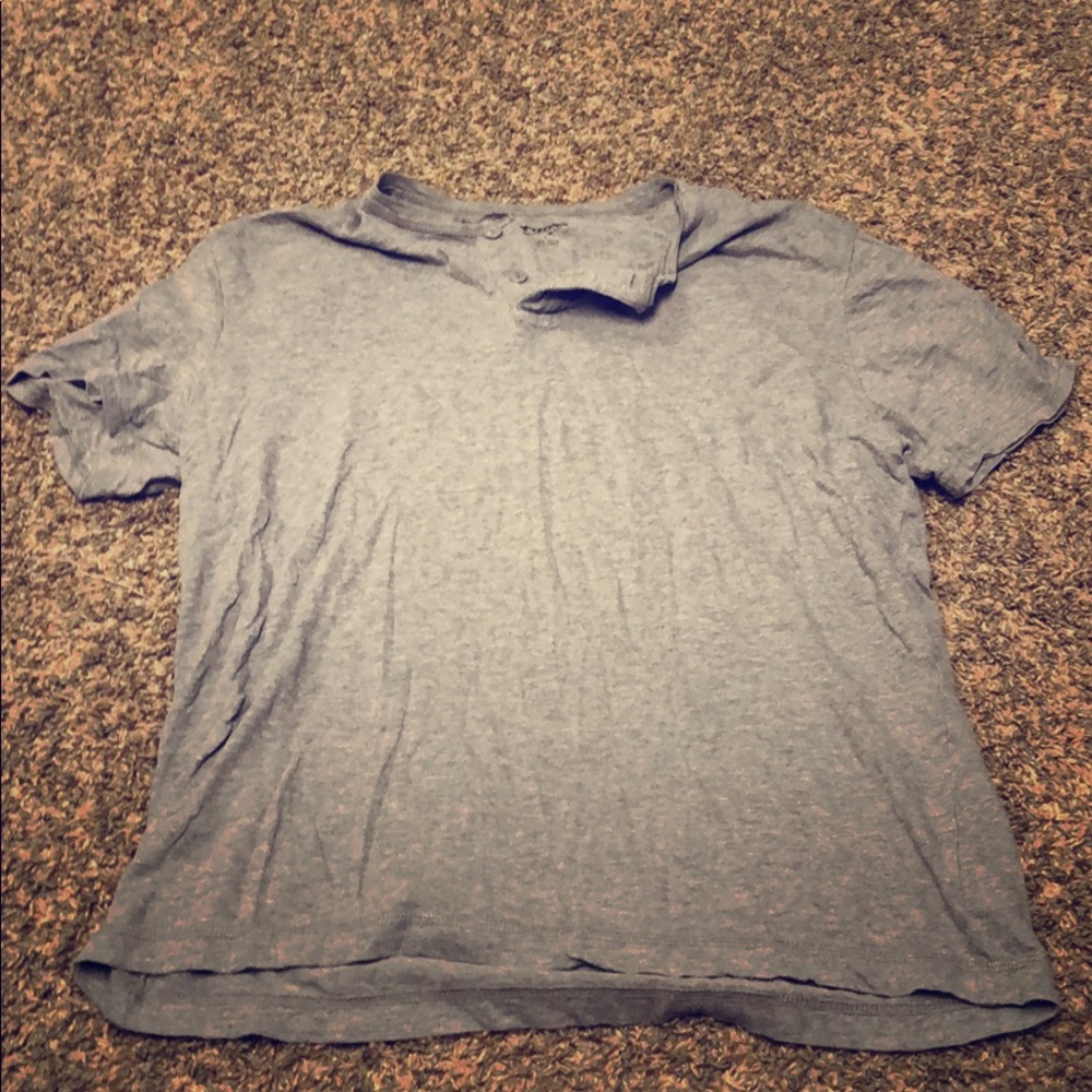 Gray 1/4 button up T-shirt
